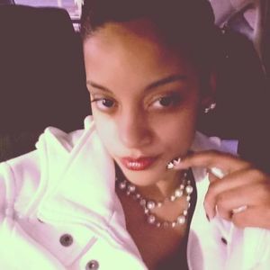 Meet your Posher, Ciara